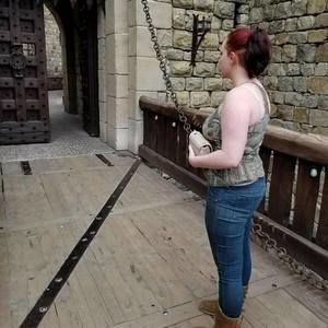 Meet your Posher, Destiny